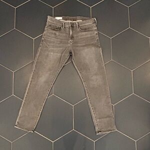 Men’s Gap slim fit soft wear jeans